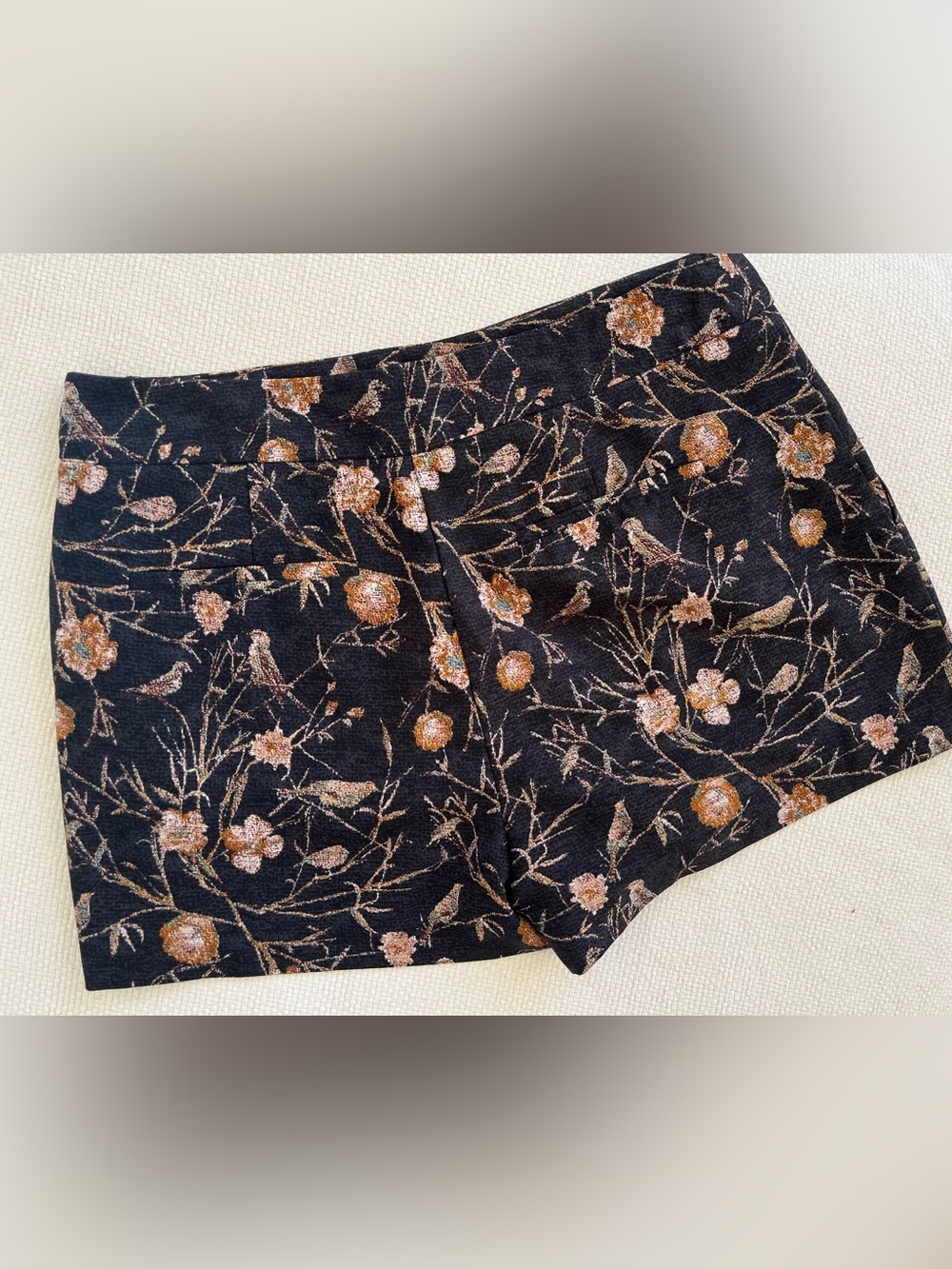 Subtle floral/bird patterned dress shorts
